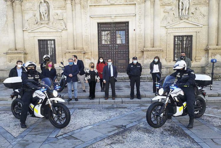 Motos eléctricas para la policía local