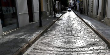 La calle Honda se corta al tráfico mañana de 15 a 18 horas para labores de poda