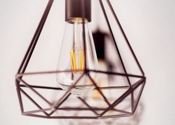 Reclaman una solución para que los vecinos de Aguadulce (Rota) vuelvan a disponer de luz