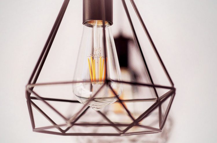 Reclaman una solución para que los vecinos de Aguadulce (Rota) vuelvan a disponer de luz