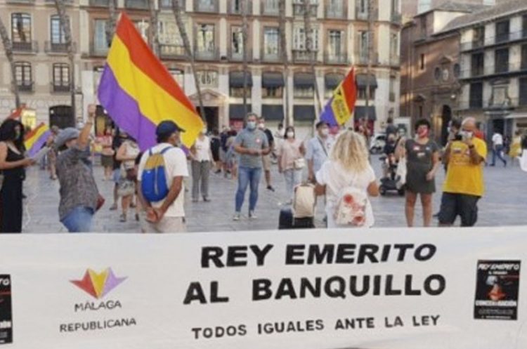 Más esperpento borbónico: el emérito paga 678.000 euros para regularizar su situación con Hacienda