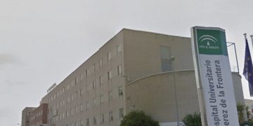 Herido grave un trabajador tras caer de una escalera desde una altura de 5 metros en Jerez