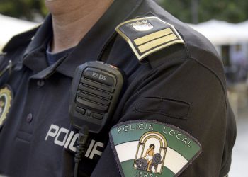 La Policía Local recupera un turismo robado de alta gama en una nave abandonada del Polígono El Portal