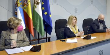 El Ayuntamiento aprueba el encargo de gestión del Servicio de Ayuda a Domicilio a Comujesa para 2021-2024