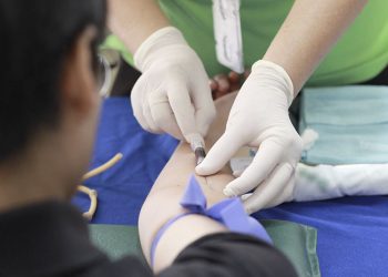 La Red Andaluza de Medicina Transfusional hace un llamamiento urgente a la donación de sangre