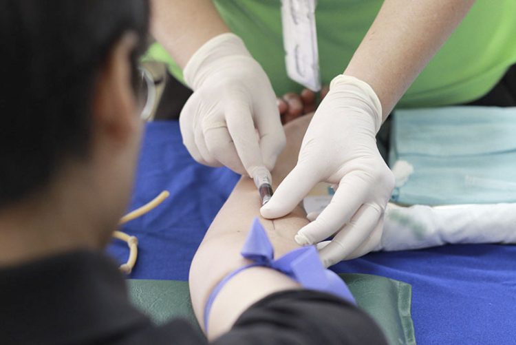 La Red Andaluza de Medicina Transfusional hace un llamamiento urgente a la donación de sangre