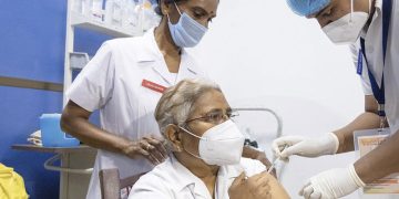 La OMS critica el egoísmo de los países ricos y las farmacéuticas frente a las vacunas del COVID-19