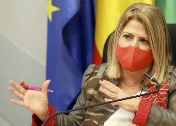 La alcaldesa llama a la ciudadanía a salir lo menos posible y extremar las precauciones este fin de semana