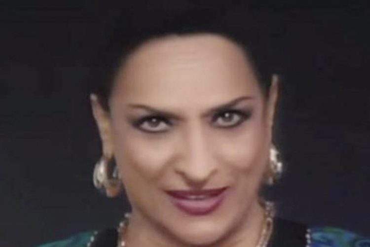 Lola Flores sigue vive y reivindica nuestro “acento”