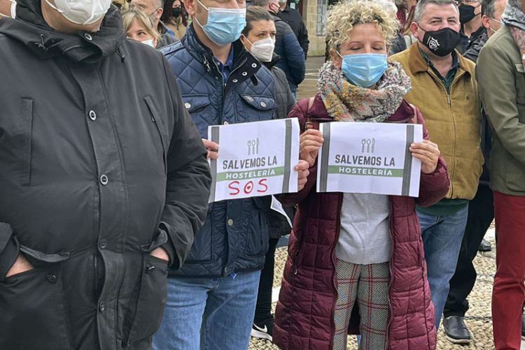 El sector hostelero de Jerez se echa a la calle