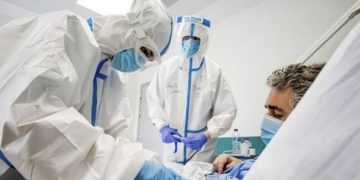 Enero ya es el mes con más contagios desde la primera ola y los hospitales están al límite