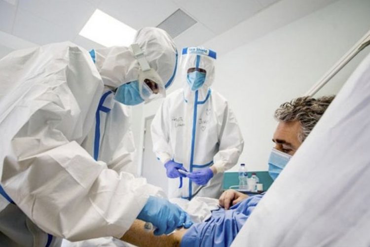 Enero ya es el mes con más contagios desde la primera ola y los hospitales están al límite