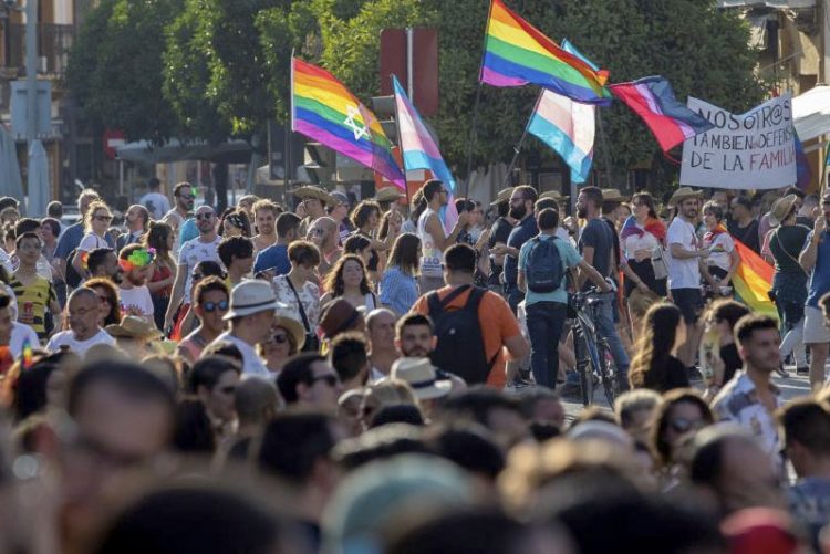 Adelante Jerez propone nombrar una plaza reconociendo la lucha por los derechos y la visibilidad LGBTIQ+ y una placa conmemorativa