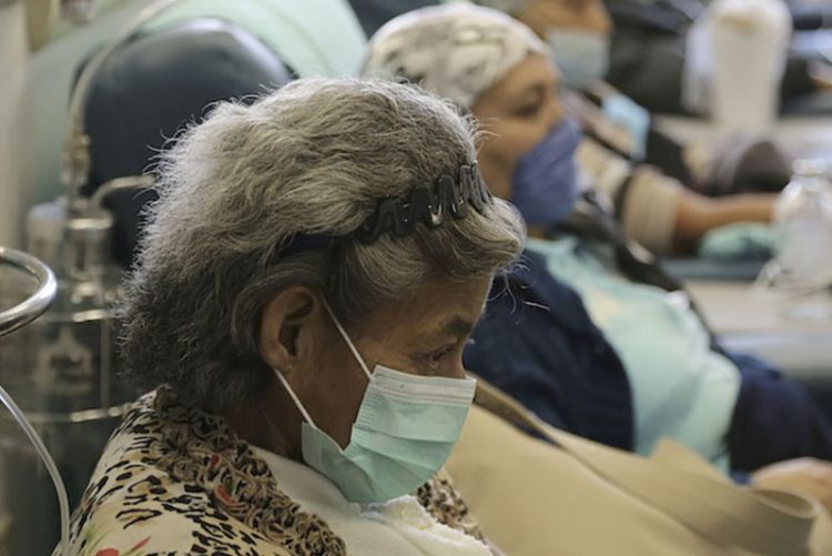 El cáncer mató a diez millones de personas en 2020, la mayoría en países de renta baja y media