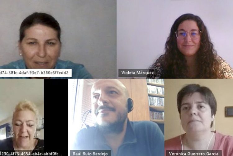 Izquierda Unida alerta de un cierre masivo en las líneas educativas de la Educación pública en Jerez