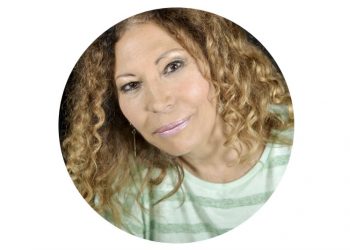 Un acento con tapa de huevo frito