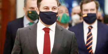 La Fiscalía abre una investigación contra Vox por delitos de odio tras su campaña «Stop Islamización»