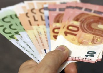 En Europa se puede y se podrá pagar en efectivo