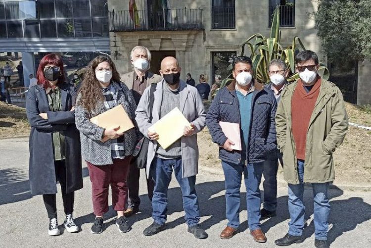 IU denuncia en Fiscalía a los gobiernos socialistas de Mamen Sánchez y Francis Arcila por supuesta adjudicación fraudulenta a Aqualia