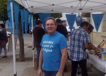 Adelante Guadalcacín exige que la alcaldesa Nieves Mendoza recapacite y no venda el agua