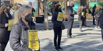 La protesta de las peluquerías para reclamar al PSOE la vuelta al IVA reducido se extiende y llega a 100 ciudades de toda España