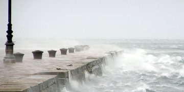 Atendidas medio centenar de incidencias a causa del viento en la provincia de Cádiz