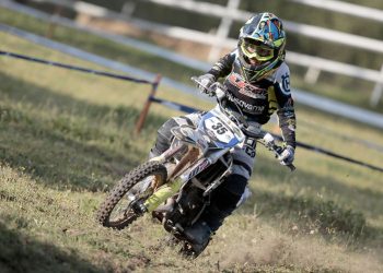 El Enduro infantil y TT Clásico arrancan con fuerza