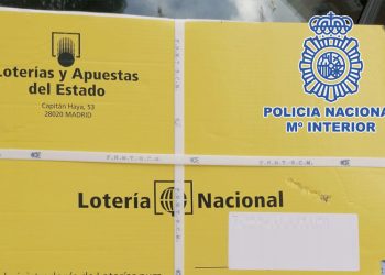 La Policía Nacional recupera en Cádiz 450 décimos de Lotería Nacional extraviados en la vía pública