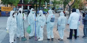 Continúan las acciones vecinales contra VOX en los barrios de Madrid