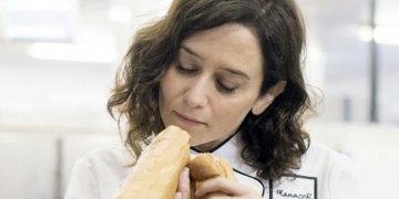 Madrid vuelve a rendirse a los “encantos” de Ayuso