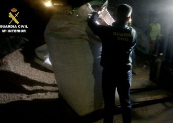 La Guardia Civil desarticula en Jerez una organización criminal dedicada a envíos a gran escala de marihuana a Europa