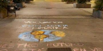 La tiza como arma de destrucción masiva