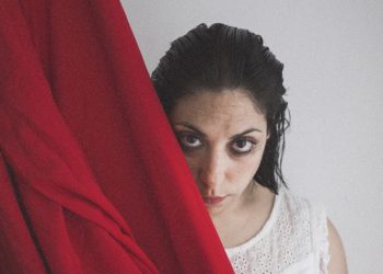 El  baile de La Moneta se rebela contra la barbarie humana en ‘Frente al silencio’