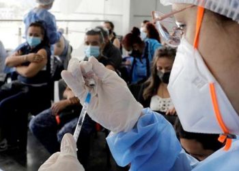 La UE y un grupo de países ricos bloquea la liberación de patentes