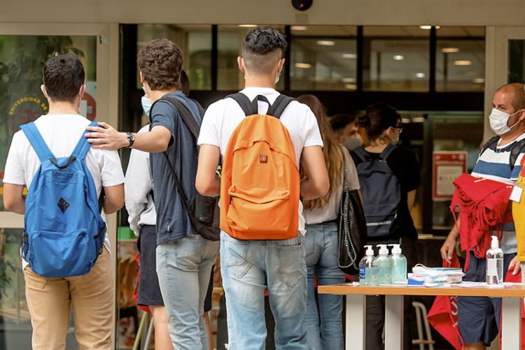 Más de 47.800 alumnos se examinan entre el 15 y el 17 de junio de la prueba de acceso a la Universidad