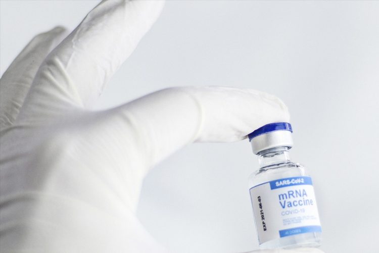 El Parlamento Europeo pide suspender las patentes de las vacunas contra la Covid-19