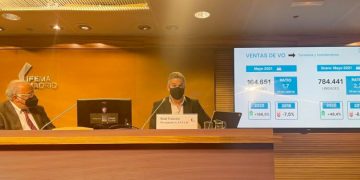 El mercado de ocasión cae cuatro veces menos que el de nuevos hasta mayo, quedándose un 6% por debajo de datos prepandemia