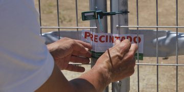Precintadas 35 parcelas ilegales en La Línea de la Concepción y Arcos de la Frontera