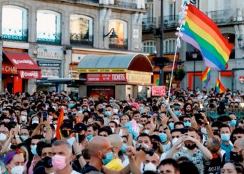 Grandes movilizaciones en más de cien ciudades contra el asesinato LGBTIfóbico de Samuel