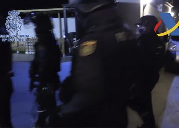 Desarticulada una de las organizaciones criminales más activas en la introducción de hachís por la bahía de Cádiz