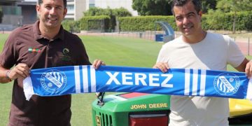 Acuerdo con Mantenimiento de Jardines y Zonas Deportivas para la gestión del Pepe Ravelo