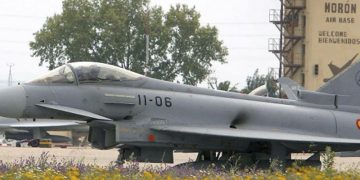 El gobierno anuncia un gasto millonario en la Base militar de Morón para acoger «bombarderos estratégicos»