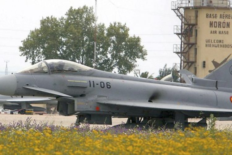 El gobierno anuncia un gasto millonario en la Base militar de Morón para acoger «bombarderos estratégicos»