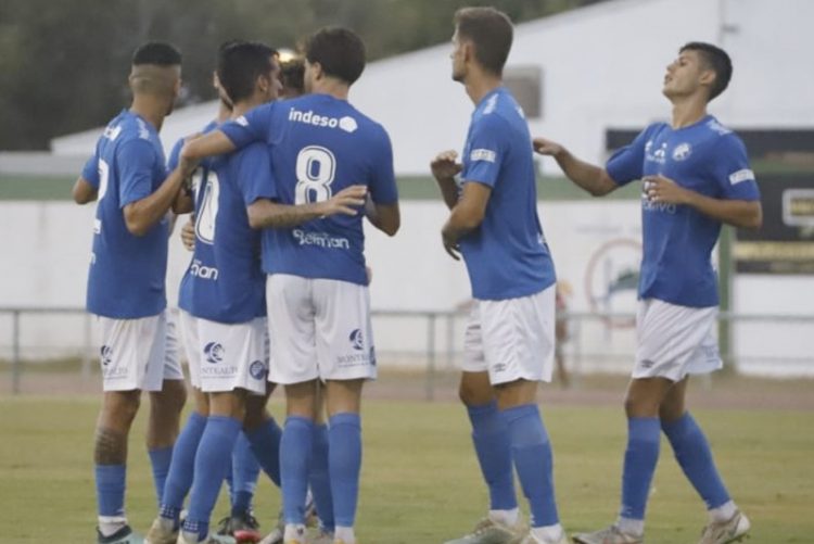 El Xerez FC gana el XLV Trofeo de la Urta en los penaltis (1-1)