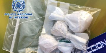 Detenidas en Sanlúcar tres personas por delitos contra la salud pública y tráfico de drogas