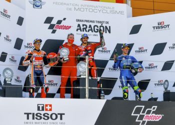 Francesco Bagnaia lucha su primera victoria de infarto en el templo de Márquez