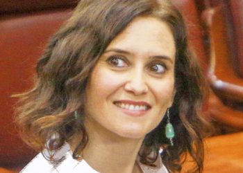 Ayuso sostiene en EE.UU. que cuestionar el imperialismo español en América es cosa de comunistas