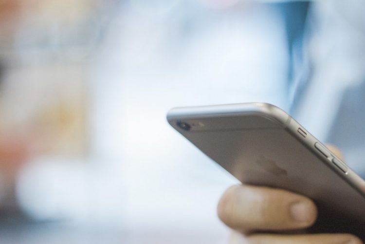 Nueva campaña de correos electrónicos suplanta a WhatsApp e instala un ‘malware’ en los dispositivos