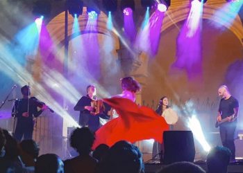 El grupo italiano Canzoniere Grecanico Salentino pone el broche de oro al Xera Festival