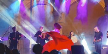 El grupo italiano Canzoniere Grecanico Salentino pone el broche de oro al Xera Festival